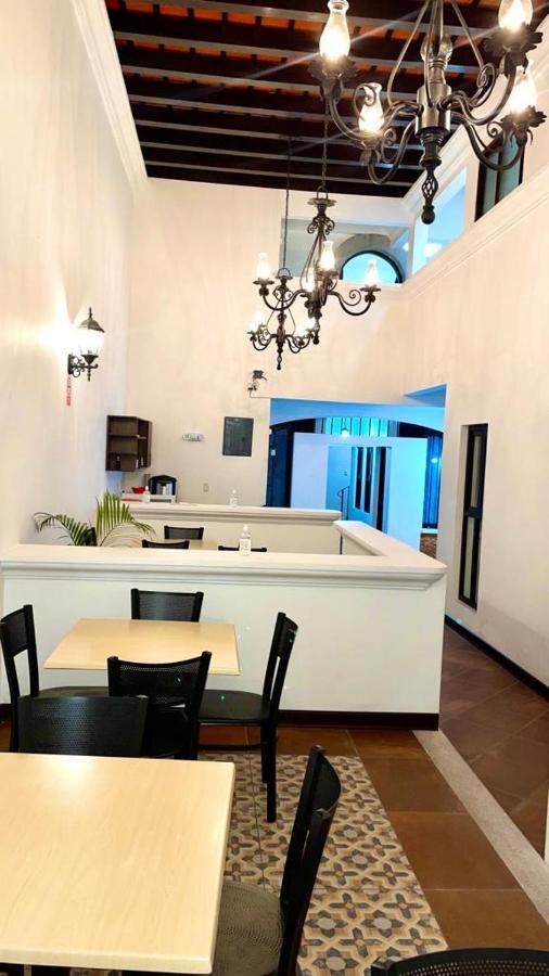 Hotel Posada El Arcangel Антигуа-Гватемала Экстерьер фото