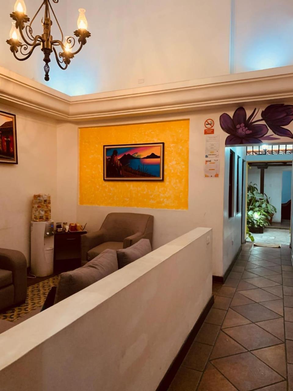 Hotel Posada El Arcangel Антигуа-Гватемала Экстерьер фото