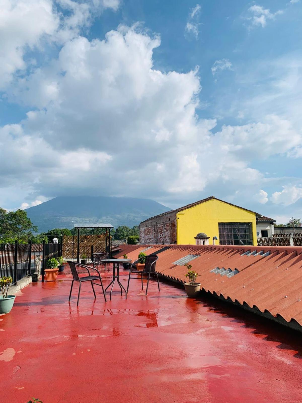 Hotel Posada El Arcangel Антигуа-Гватемала Экстерьер фото